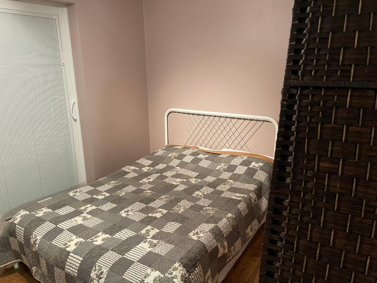 Cedar Vista Motel Тобермори Экстерьер фото